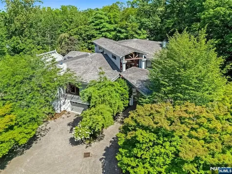 510 Priscilla Lane Englewood NJ 07631