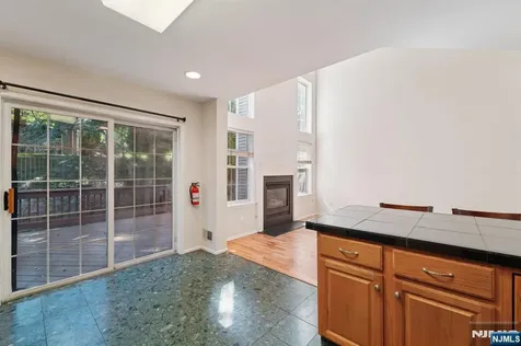 413 Green Mountain Road Mahwah NJ 07430