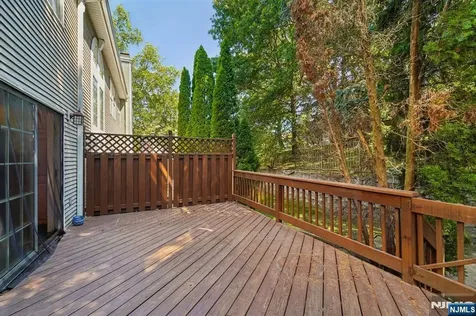 413 Green Mountain Road Mahwah NJ 07430