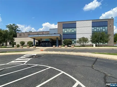413 Green Mountain Road Mahwah NJ 07430