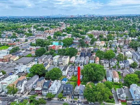 44 Stuyvesant Avenue Newark NJ 07106