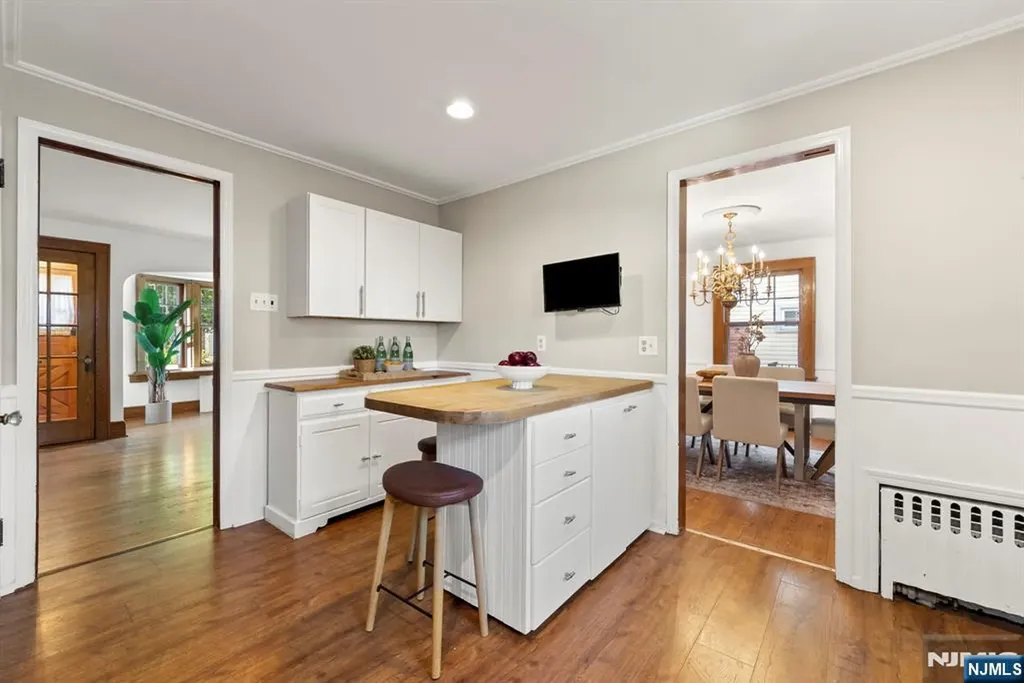 168 Whittle Avenue Bloomfield NJ 07003