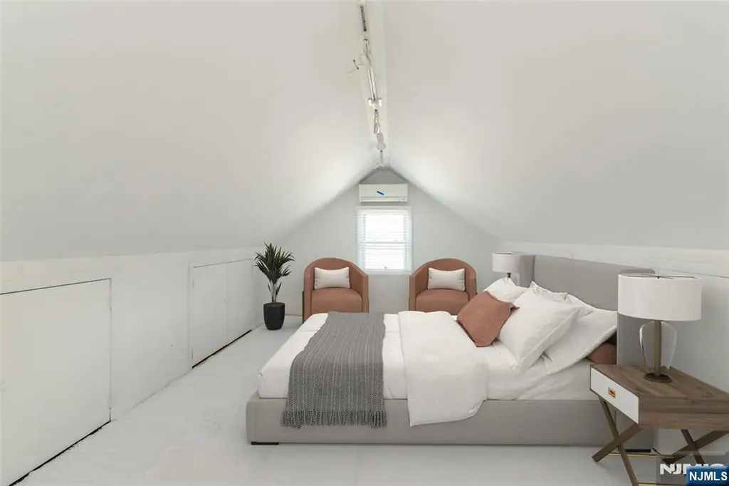 168 Whittle Avenue Bloomfield NJ 07003