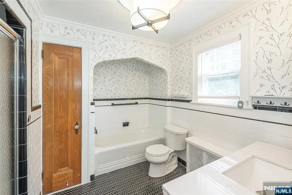 168 Whittle Avenue Bloomfield NJ 07003