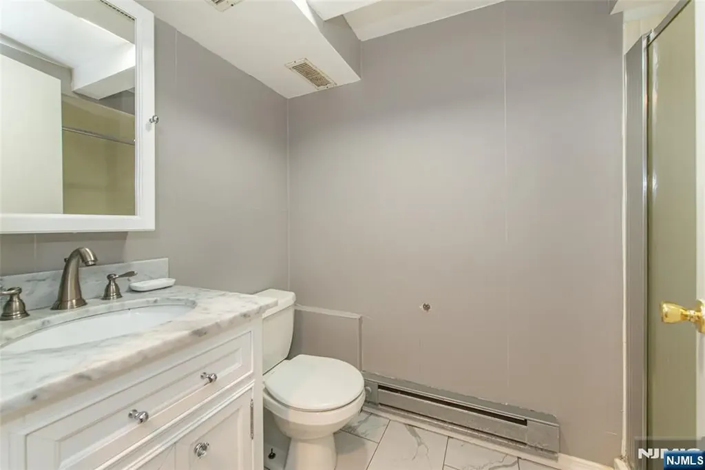 168 Whittle Avenue Bloomfield NJ 07003