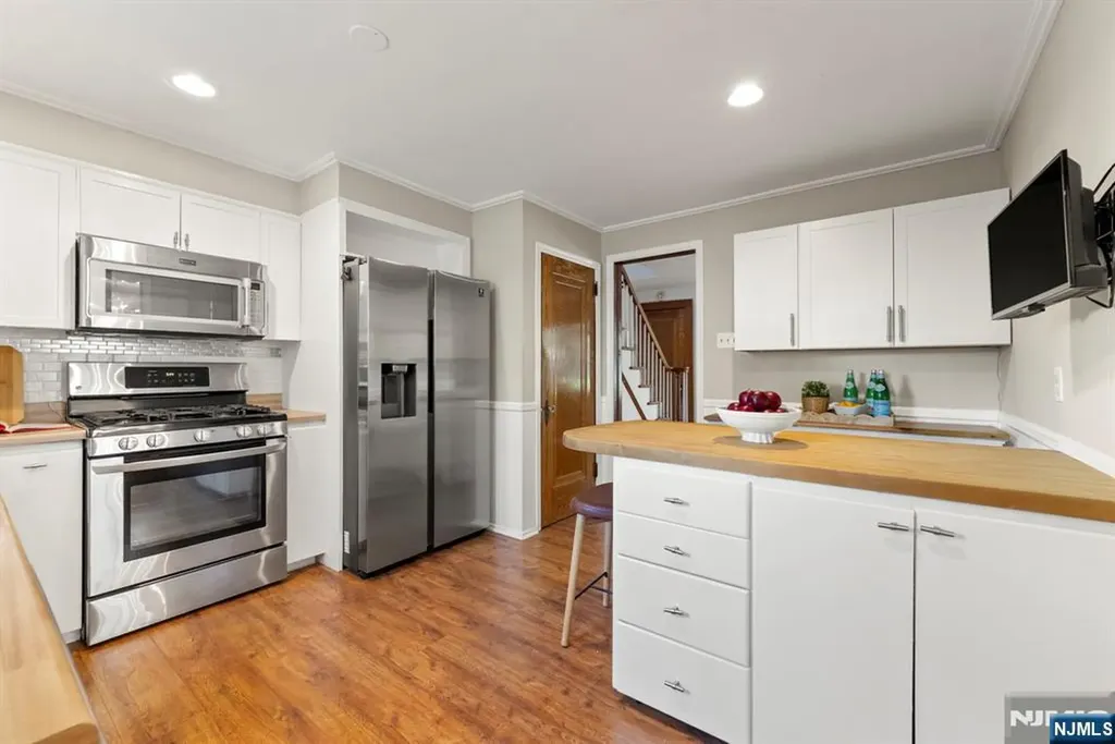 168 Whittle Avenue Bloomfield NJ 07003