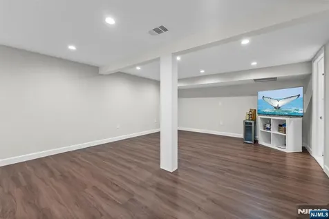75 Birchwood Drive North Arlington NJ 07031