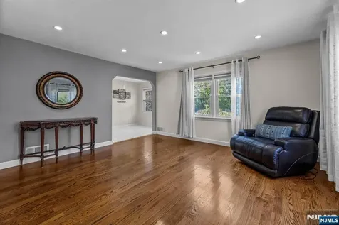 75 Birchwood Drive North Arlington NJ 07031