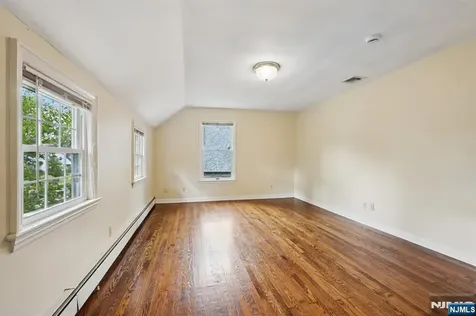 540 S Maple Avenue Glen Rock NJ 07452