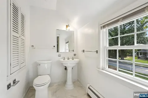 540 S Maple Avenue Glen Rock NJ 07452