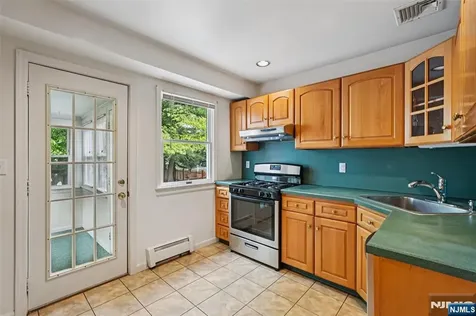 540 S Maple Avenue Glen Rock NJ 07452