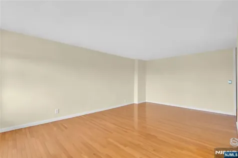 6600 Boulevard East West New York NJ 07093