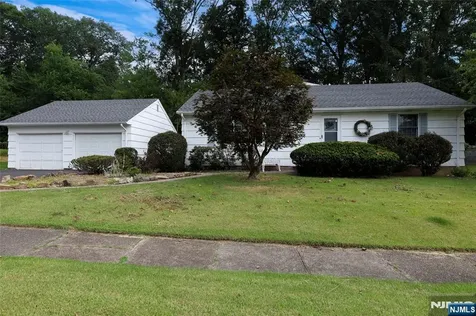 874 Ridgewood Boulevard Twp Of Washington NJ 07676