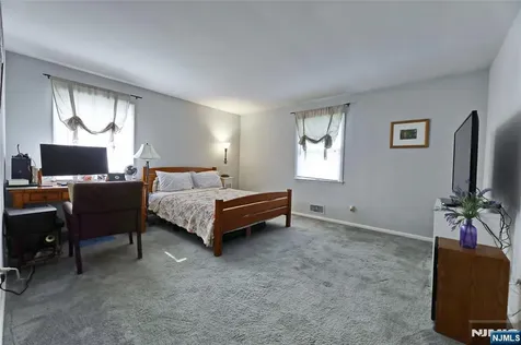 874 Ridgewood Boulevard Twp Of Washington NJ 07676