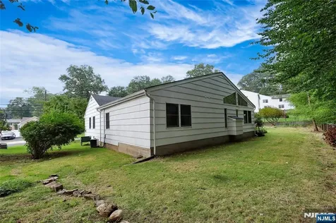874 Ridgewood Boulevard Twp Of Washington NJ 07676
