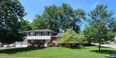 7 Park Demarest NJ 07627
