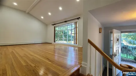 7 Park Demarest NJ 07627