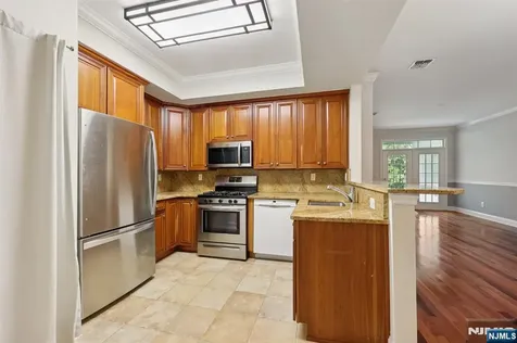 175 Rochelle Avenue Rochelle Park NJ 07662