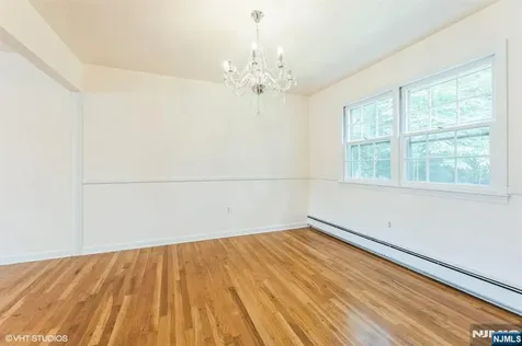 275 Taft Court Paramus NJ 07652