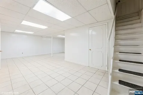 275 Taft Court Paramus NJ 07652