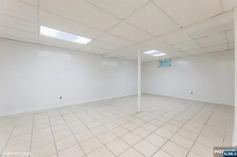 275 Taft Court Paramus NJ 07652