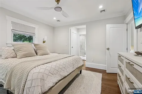 44 Washington Place Ridgewood NJ 07450