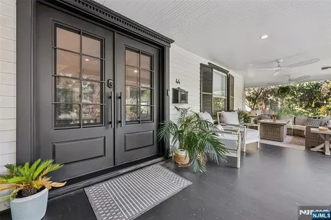 44 Washington Place Ridgewood NJ 07450