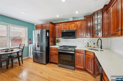 130 Bunker Hill Road Wayne NJ 07470
