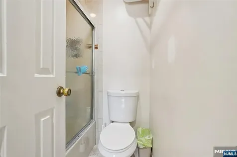 130 Bunker Hill Road Wayne NJ 07470