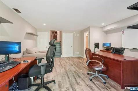 130 Bunker Hill Road Wayne NJ 07470