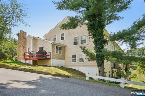 130 Bunker Hill Road Wayne NJ 07470