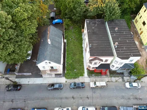 309 21st Street Irvington NJ 07111