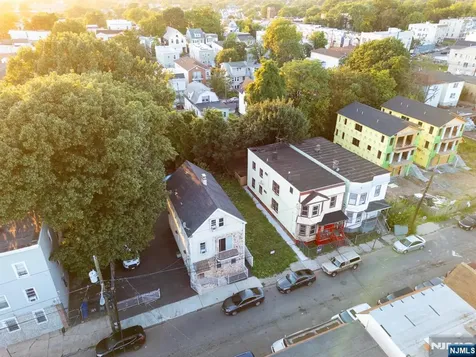 309 21st Street Irvington NJ 07111