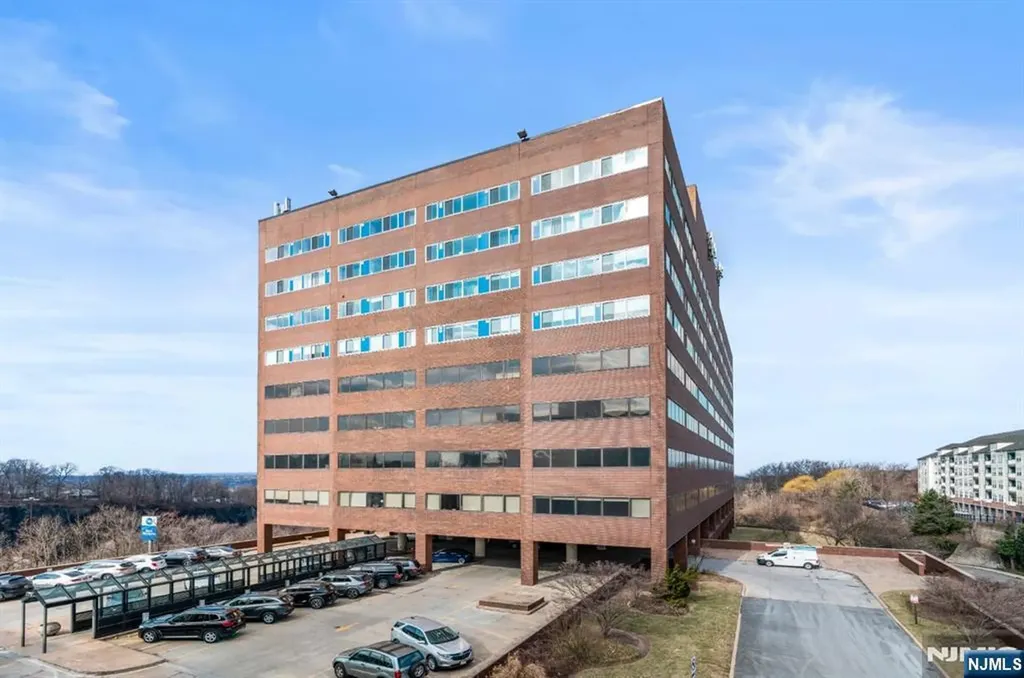 2 Executive Drive Fort Lee NJ 07024