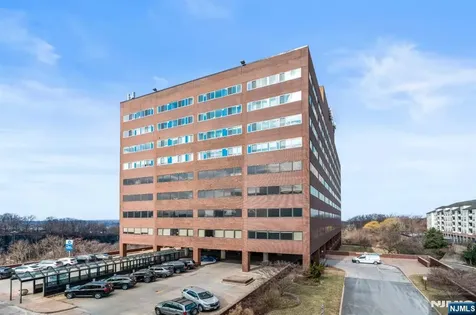 2 Executive Drive Fort Lee NJ 07024