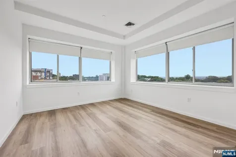 2 Executive Drive Fort Lee NJ 07024