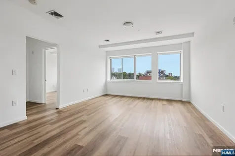 2 Executive Drive Fort Lee NJ 07024