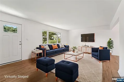 12 Spruce Ho-ho-kus NJ 07423