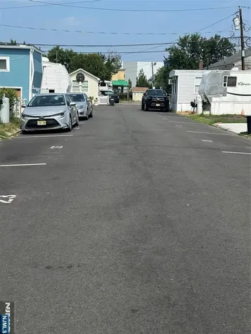 15 Second Lodi NJ 07644