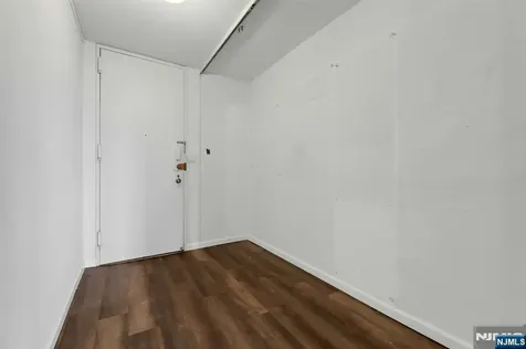 5 Horizon Road Fort Lee NJ 07024