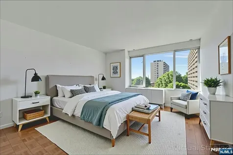 5 Horizon Road Fort Lee NJ 07024