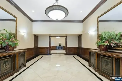 5 Horizon Road Fort Lee NJ 07024