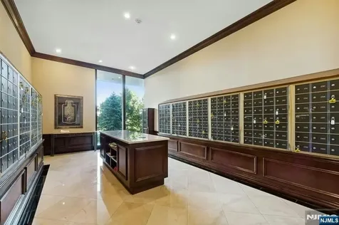 5 Horizon Road Fort Lee NJ 07024