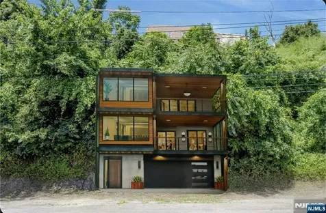 55 Hackensack Plk Road Weehawken NJ 07086