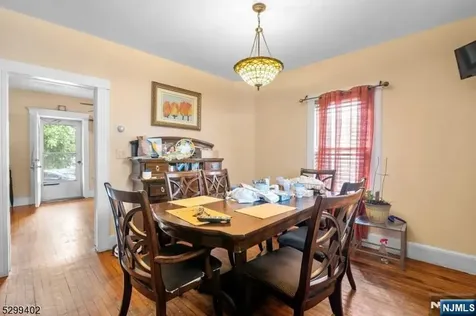 27 Donaldson Avenue Rutherford NJ 07070
