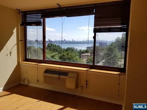100 Old Palisade Road Fort Lee NJ 07024