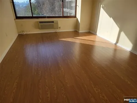 100 Old Palisade Road Fort Lee NJ 07024