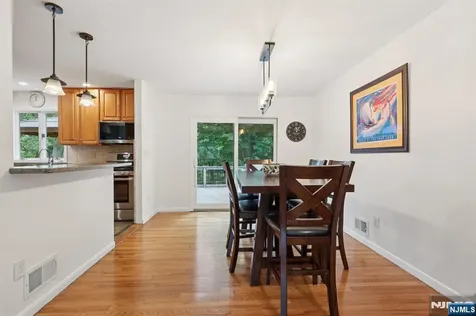 88 Hill Court Pompton Lakes NJ 07442