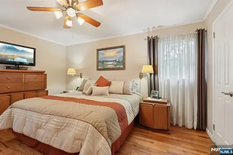 88 Hill Court Pompton Lakes NJ 07442