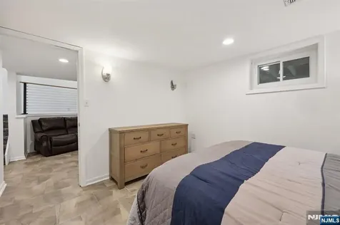 88 Hill Court Pompton Lakes NJ 07442